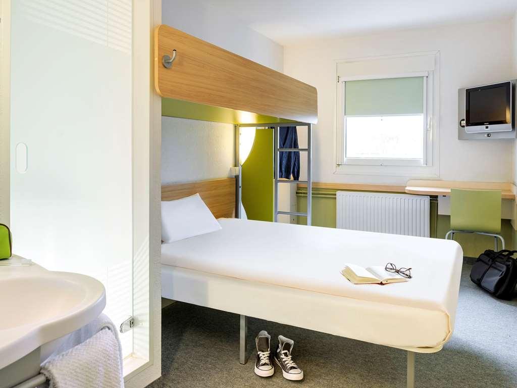 Ibis Budget Berlin Ost Cameră foto