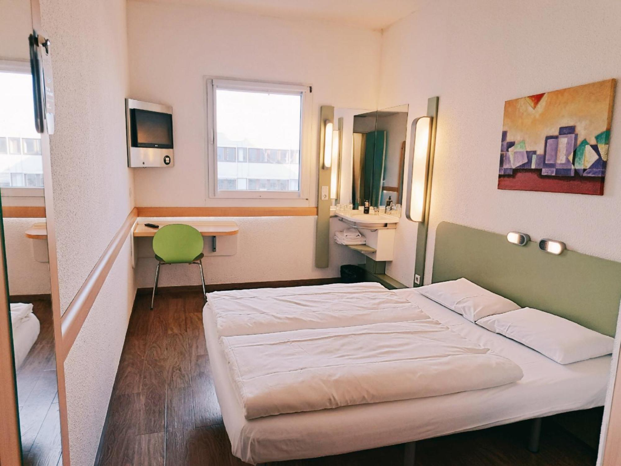 Ibis Budget Berlin Ost Exterior foto